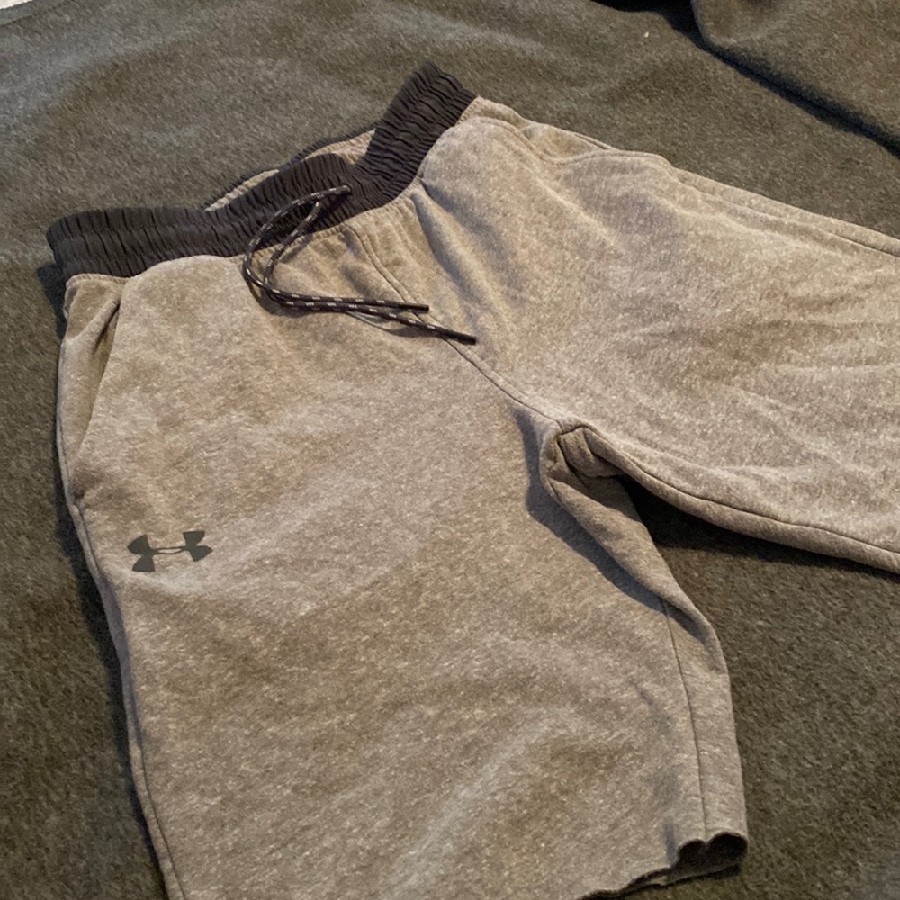 Mens S Under Armour jogger short